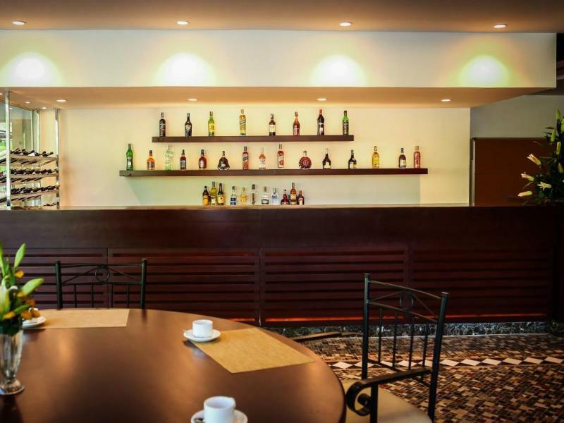 Army Hotel Ханой Экстерьер фото
